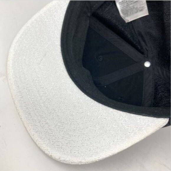 Jordan Youth Snapback Black/White NWT - Picture 7 of 7
